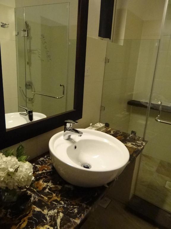 Unique Hotel 3*